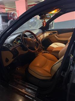 مرسيدس بنز C-Class